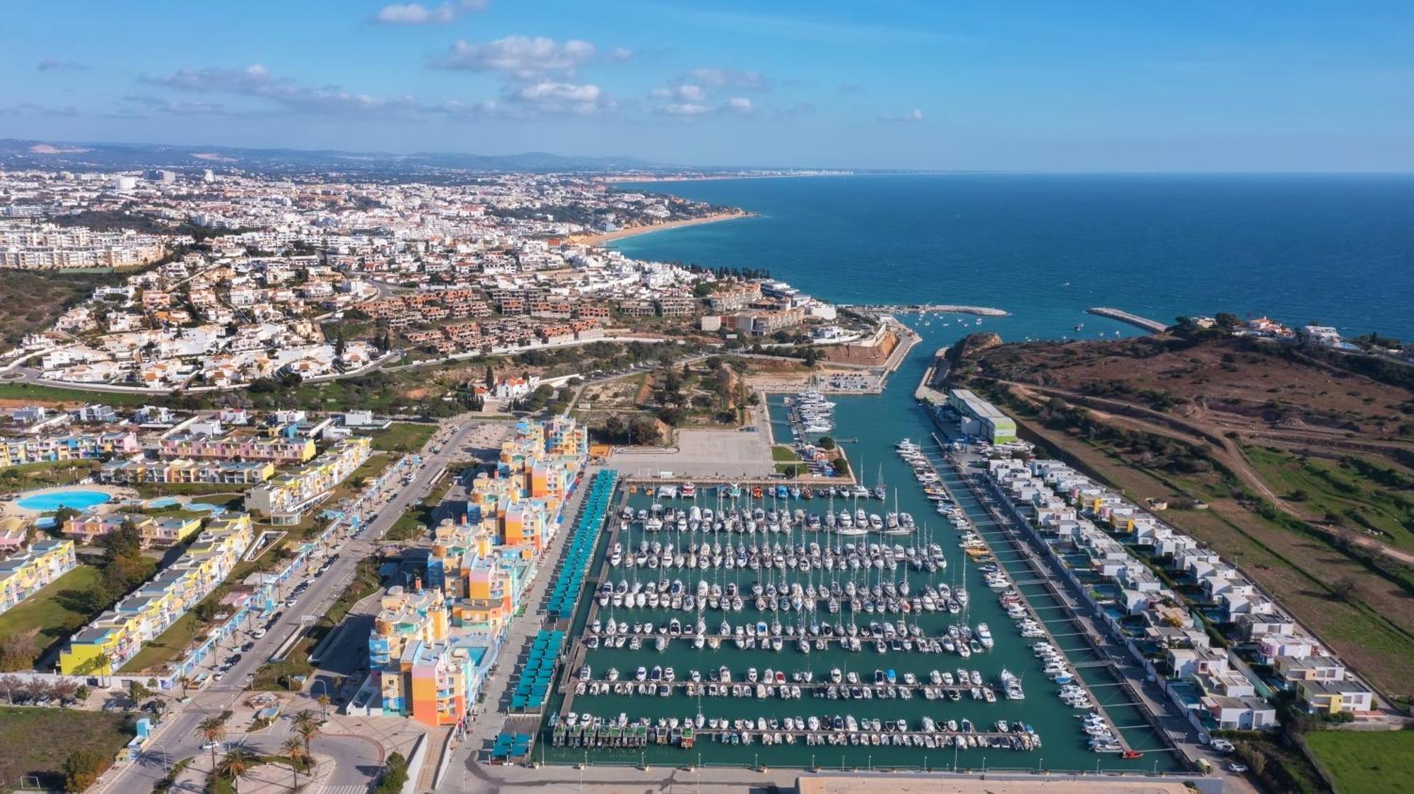Bnb Homes Ocean View Apartment With Relax Terrace, 2 Swimming Pools & Tennis Court 알부페이라 외부 사진